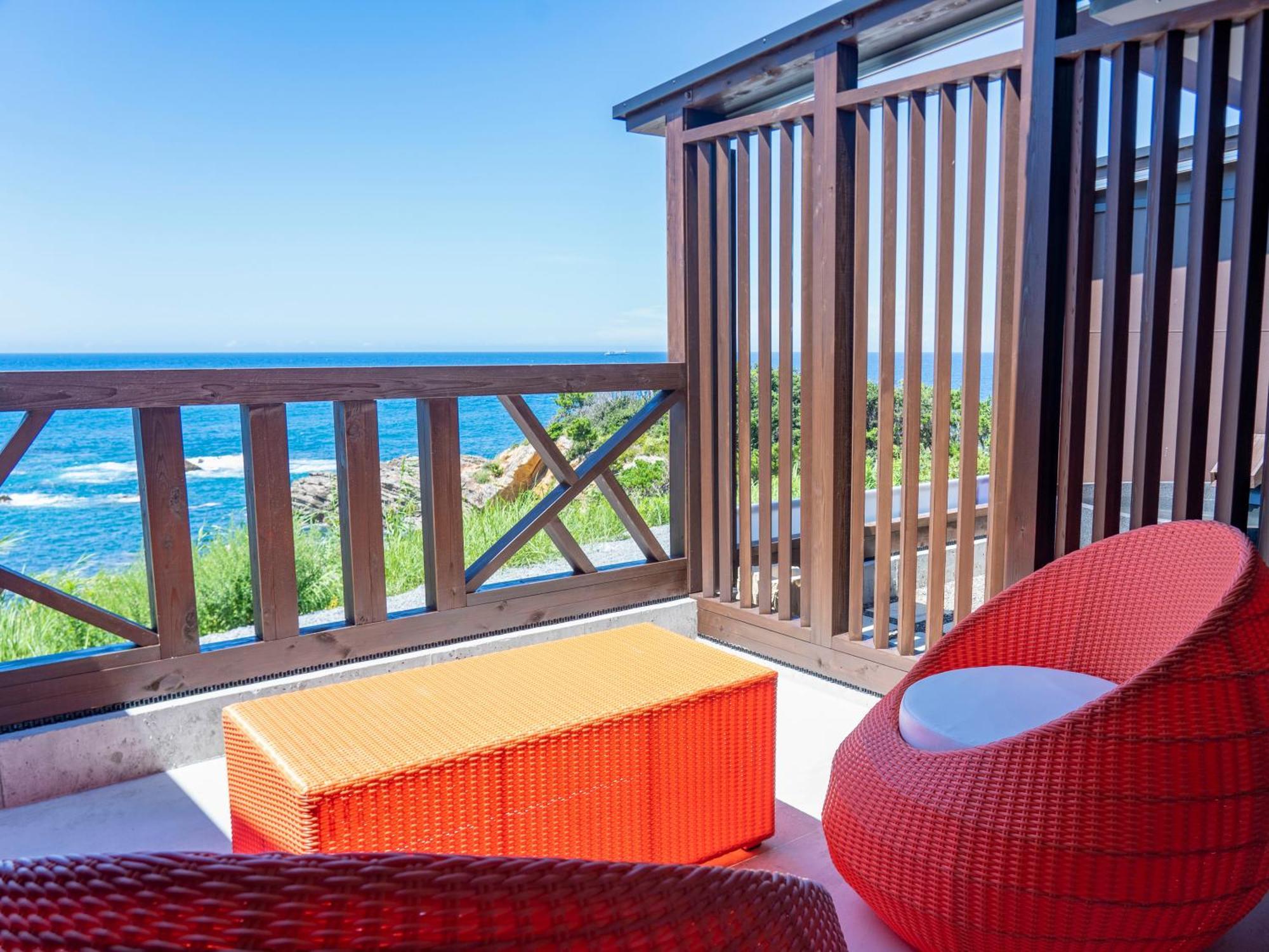 Xyz Private Spa And Seaside Resort Сирахама Номер фото